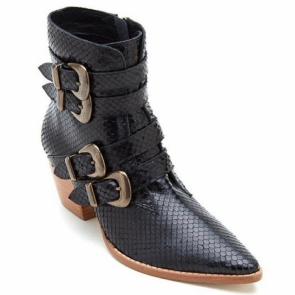 Matisse Harvey Leather Pointed Toe Booties
